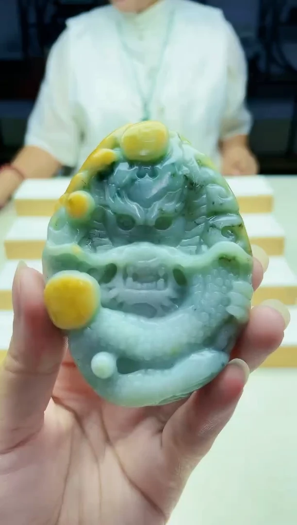 颈饰未镶嵌翡翠09230061