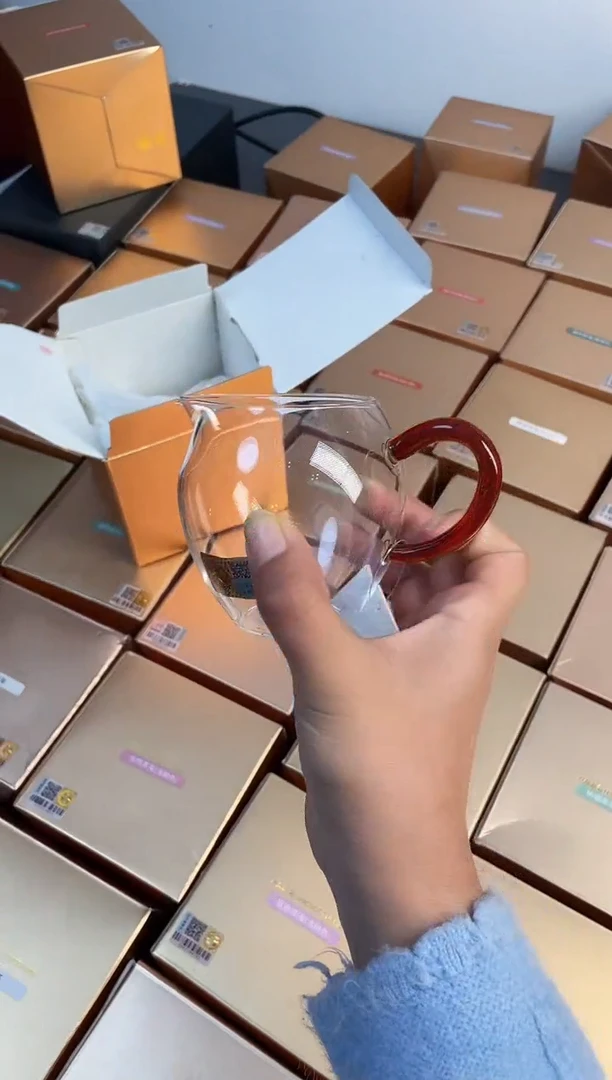 【闪购商品】悠然琥珀，，，，，，