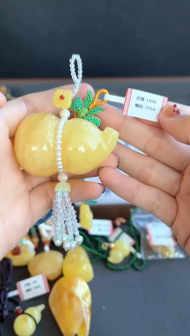 蜜蜡颈饰未镶嵌7054号买断