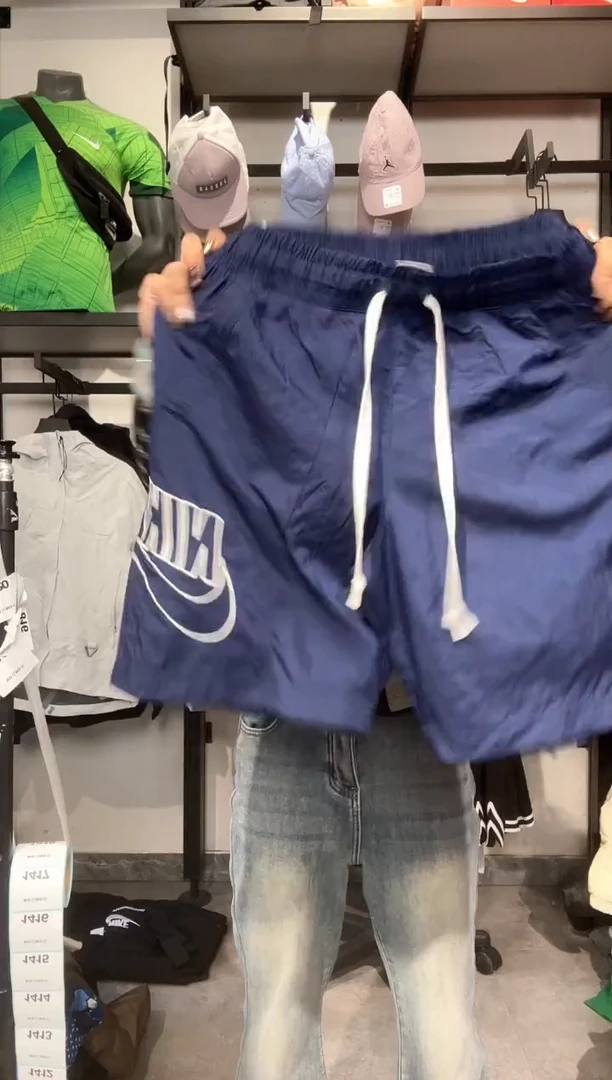 1412编码 耐克卫衣服饰过款为准 尺码170M