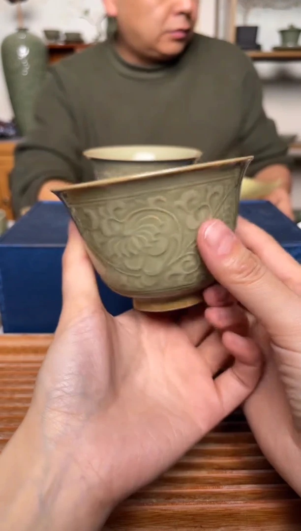 【闪购商品】其他耀州窑菊纹茶碗微瑕
