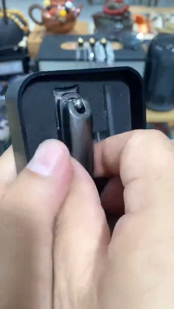 瓷片闪购商品  如图所示