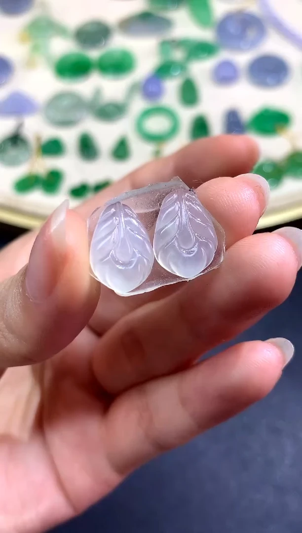 未镶嵌定制翡翠毛货翡翠一对|680
