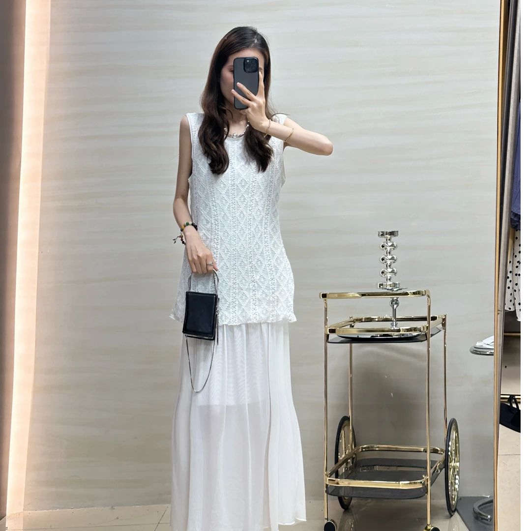 夏季新款高级感洋气百搭气质轻奢小众休闲连衣裙