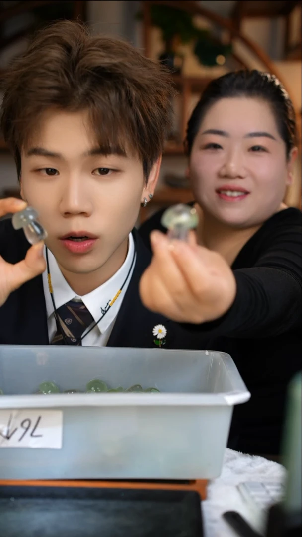 未镶嵌蘑菇萤石【绿】萤石蘑菇D231多样性发其一