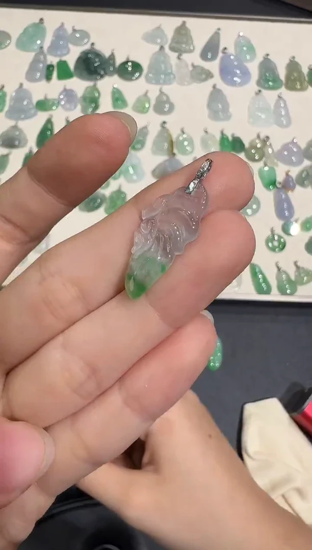 颈饰18K金镶嵌翡翠X1215-1501-149