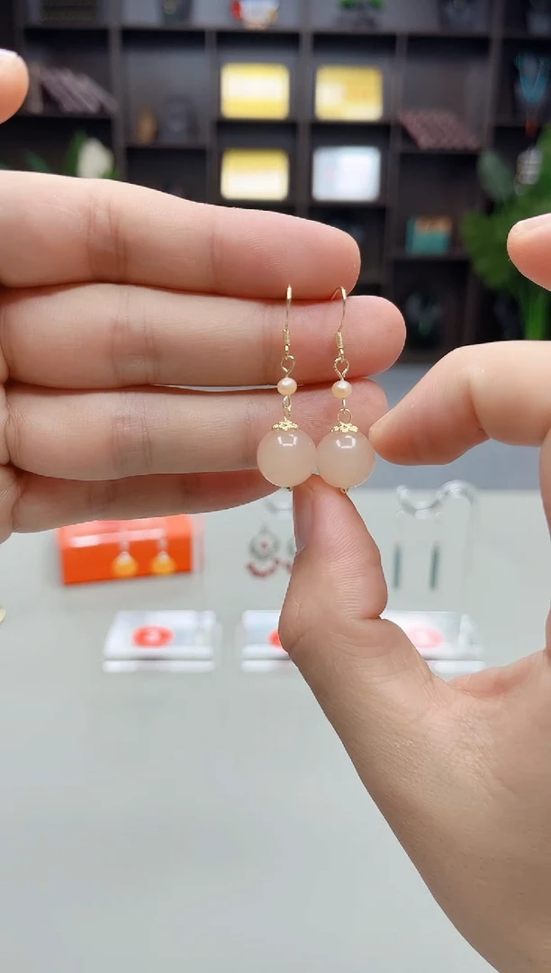 银S925镶嵌耳饰玛瑙/玉髓218000