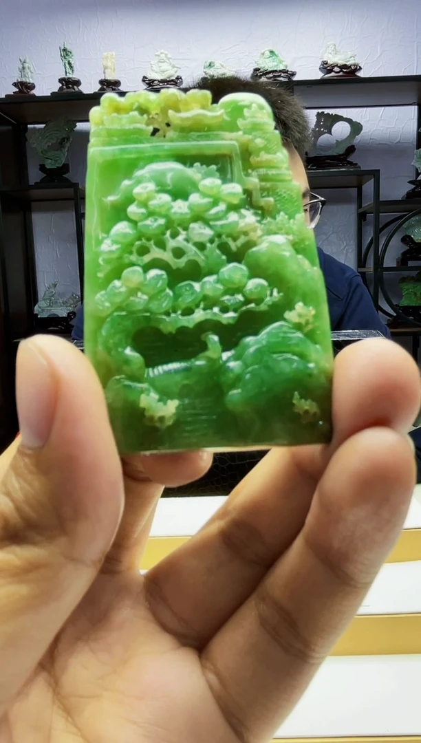 【闪购商品】定制翡翠未镶嵌毛货01250057