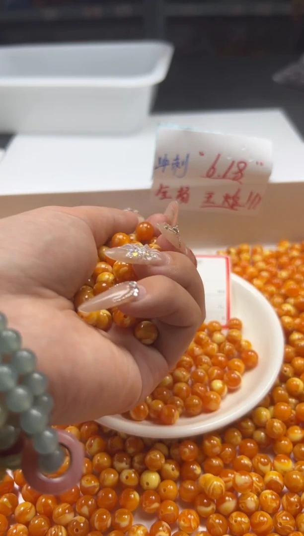 未镶嵌颈饰蜜蜡w173老花蜡蜜蜡8mm*25颗