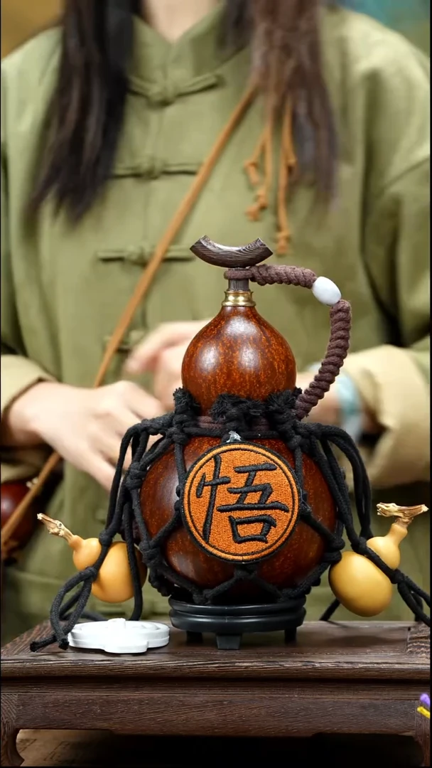 YQ175复古网兜款天然酒葫芦（一物一拍）