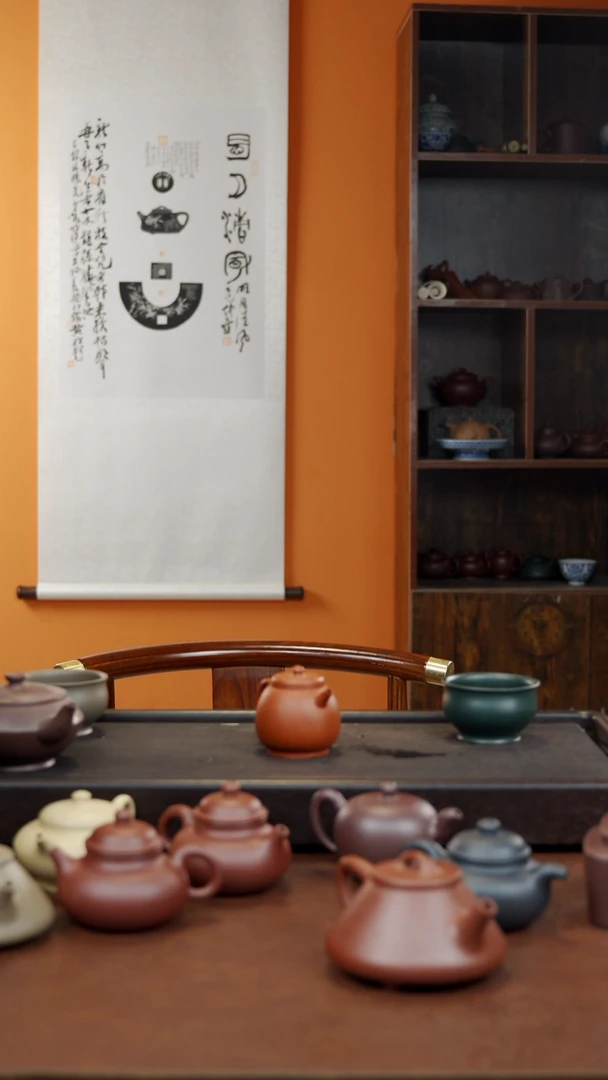 茶壶紫砂挖**们半手精工红泥宫灯壶