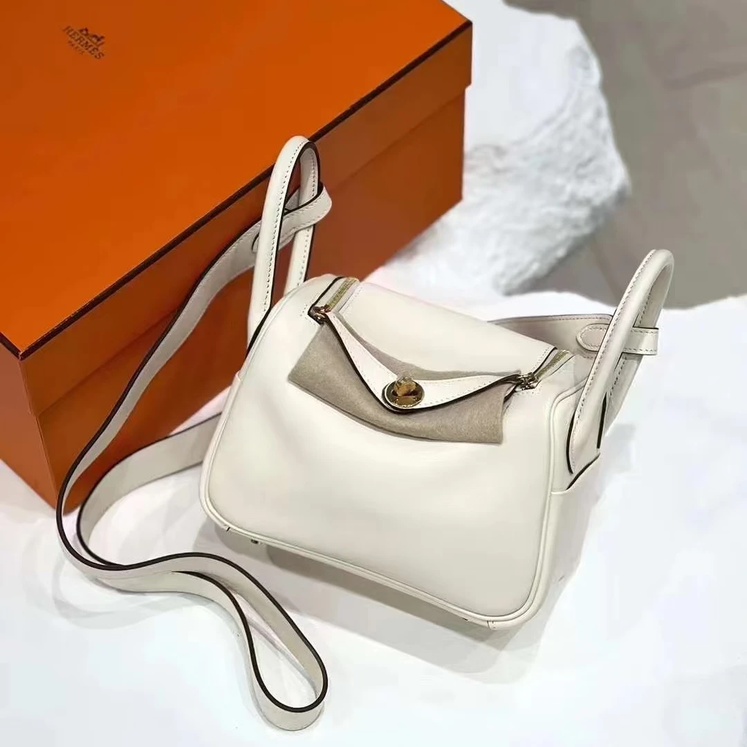 99新 Hermes/爱马仕 minilindy奶油白金扣S皮Z刻单肩包9486042