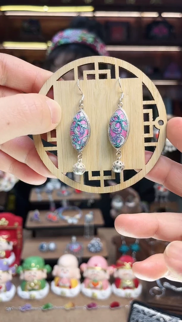 【闪购商品】织绣1675黔东南苗族刺绣