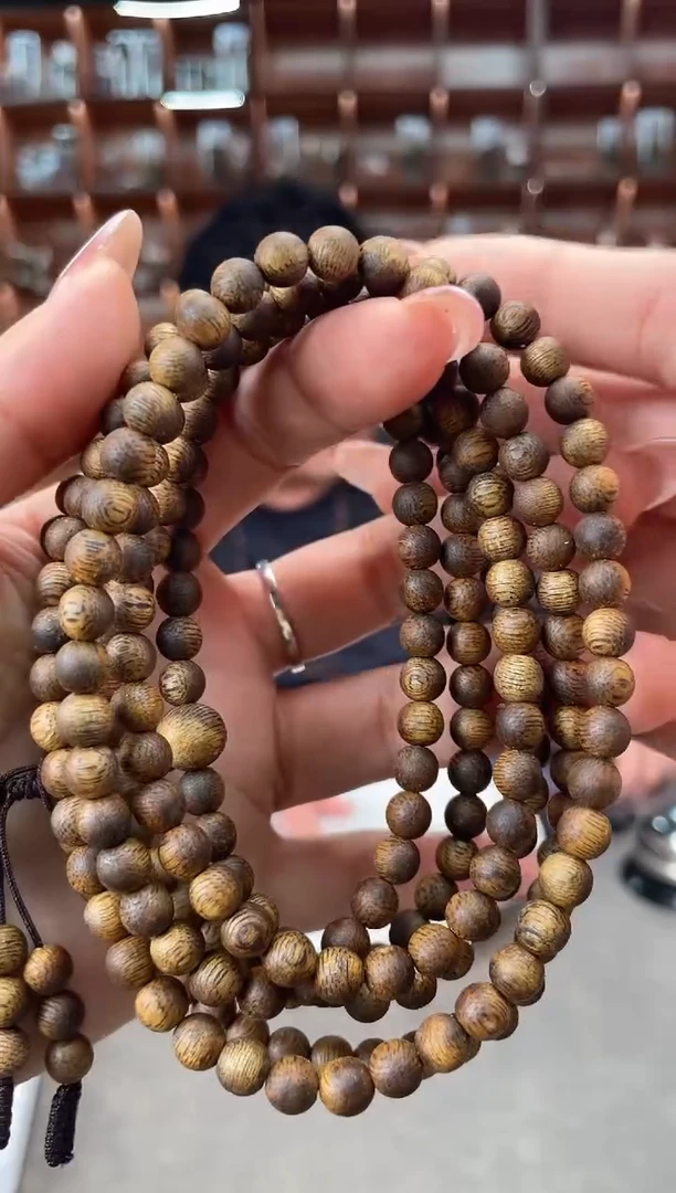 【闪购商品】沉香手串10号老料国香绿奇楠多样性发一条