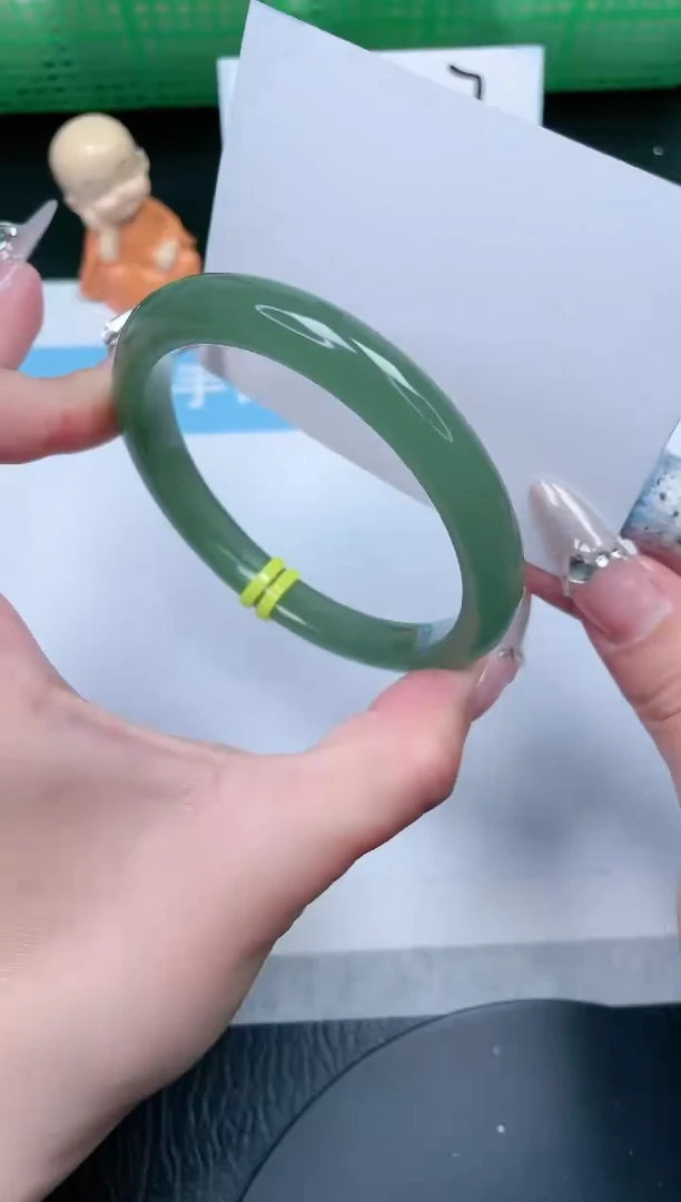 【闪购商品】石英质玉手镯未镶嵌431-61