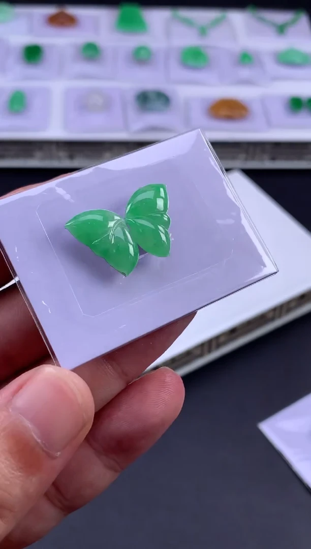 未镶嵌定制翡翠芬****f翡翠