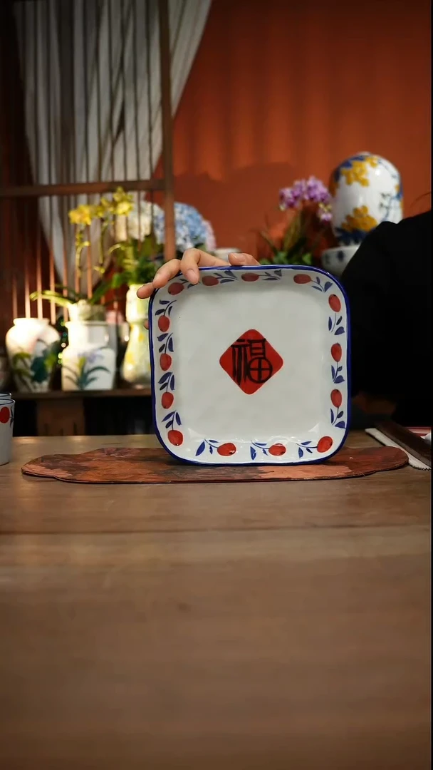 当代高温釉下彩手绘陶瓷餐具