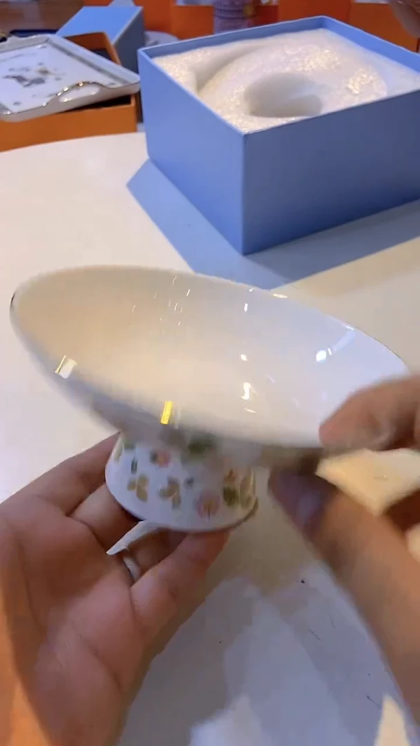 鸿辉家品牌瓷器，京东包邮！