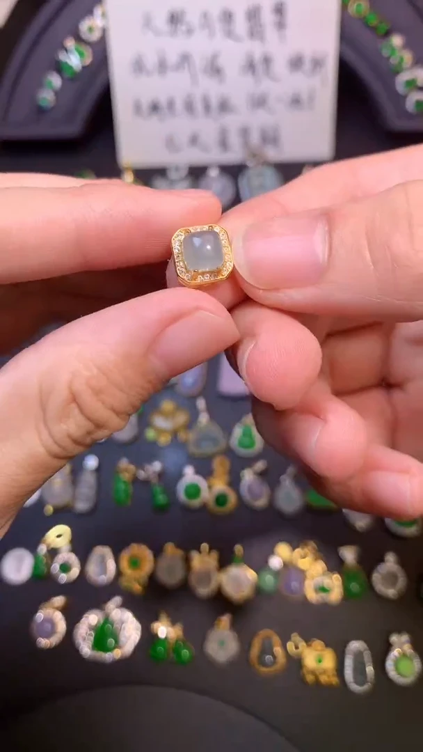 吊坠(不含链)银S925镶嵌翡翠1