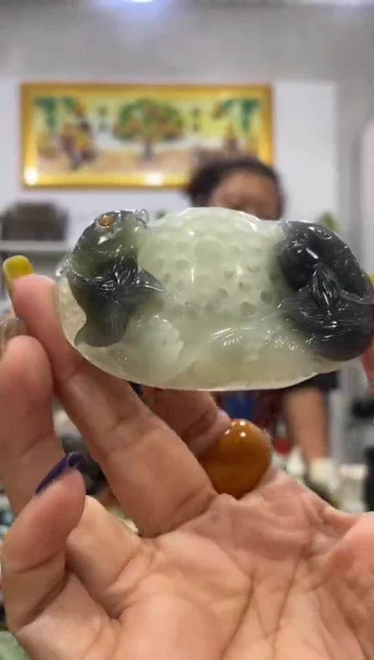 未镶嵌岫玉吊坠
