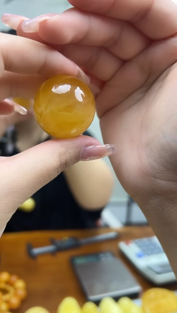 未镶嵌蜜蜡裸石琥珀蜜蜡吊坠