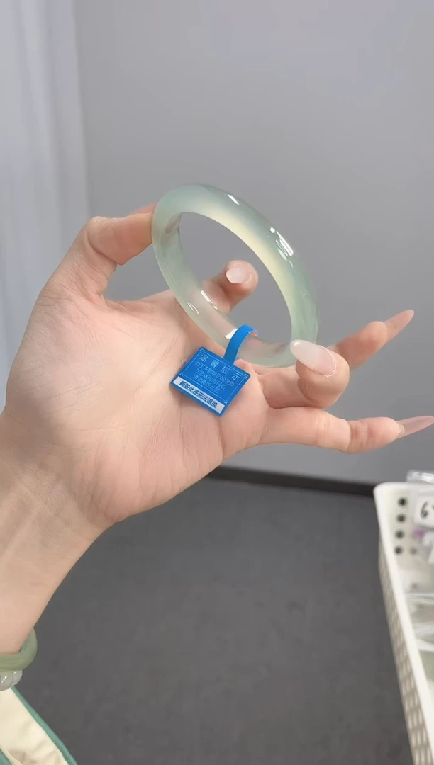 【闪购商品】玛瑙/玉髓手镯未镶嵌58-59圈