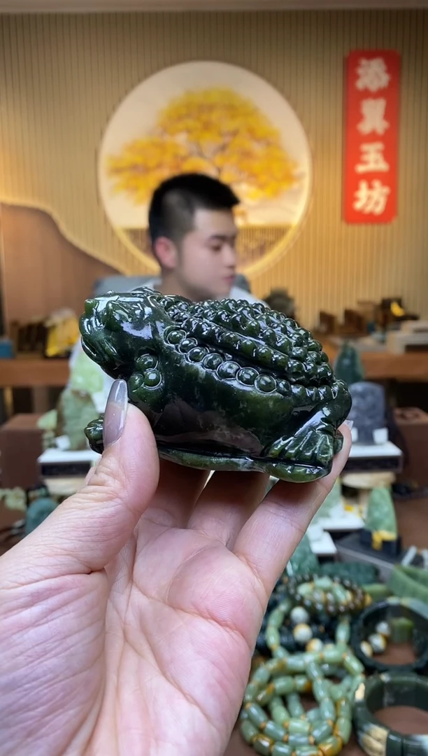 【闪购商品】蛇纹石玉手把未镶嵌多样性随机发一