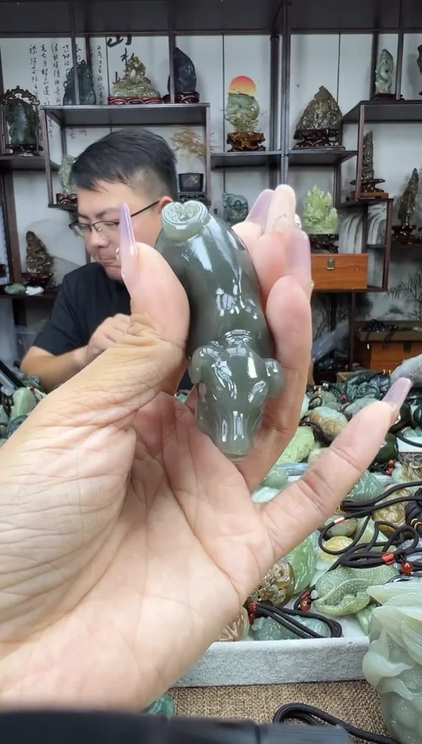 未镶嵌和田玉把件1
