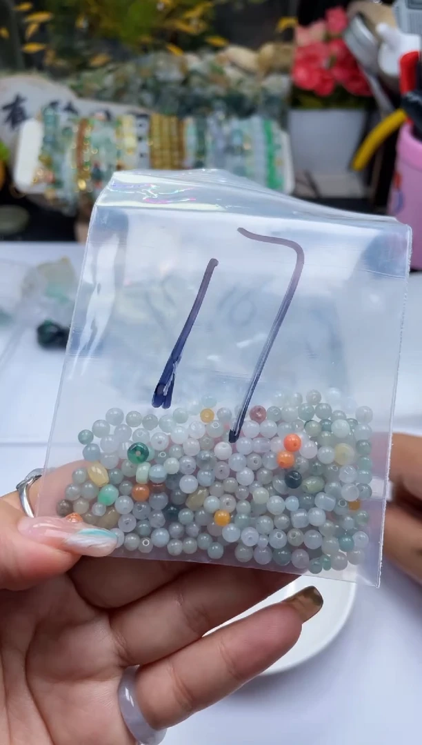 配石翡翠A**y翡翠福利200颗杂珠17