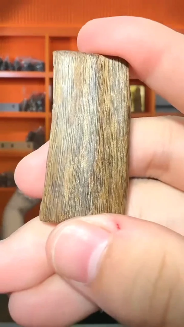 沉香吊坠95号天然野沉水挂件多样性发一