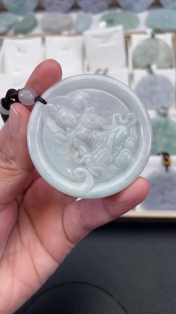 颈饰未镶嵌翡翠天然缅甸翡翠A货200