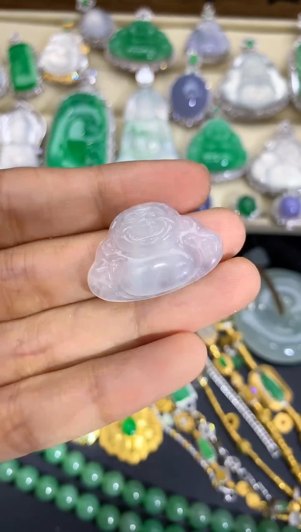 翡翠未镶嵌颈饰120-中国好珍宝