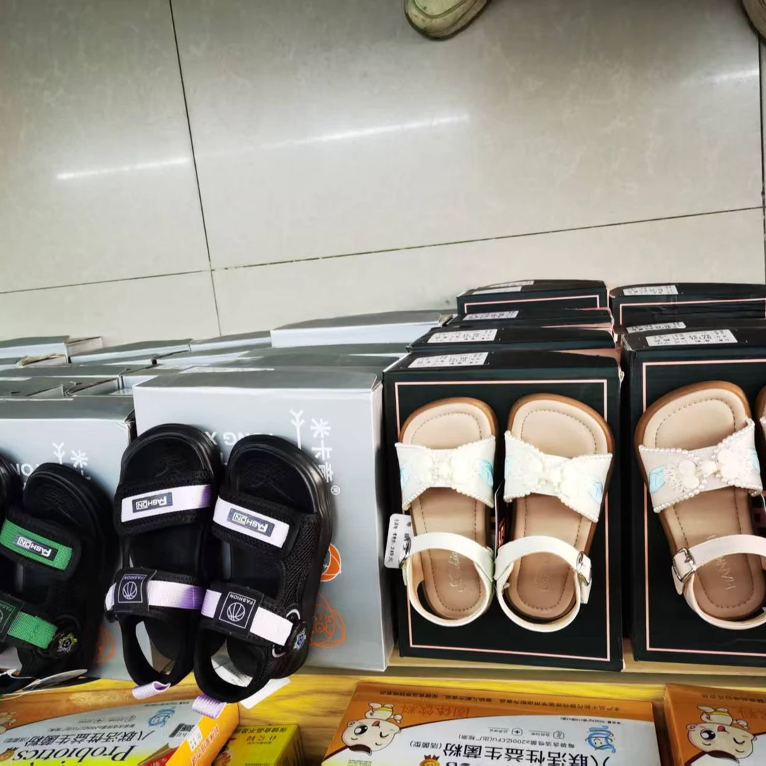 夏季男女生凉鞋（主播讲解为准）