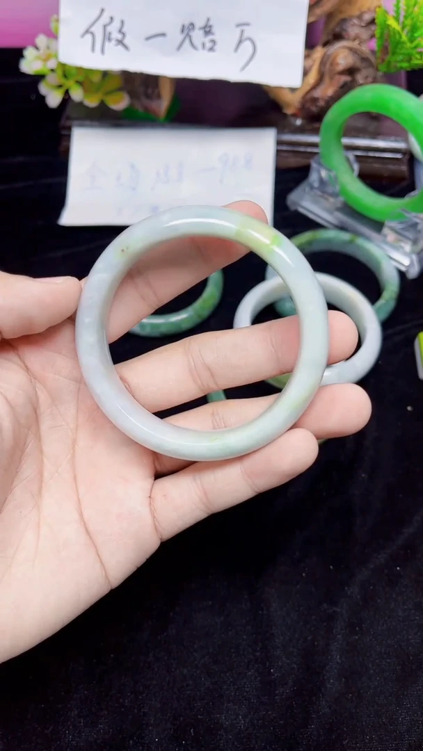 未镶嵌手镯翡翠江*仔纯天然缅甸翡翠手镯