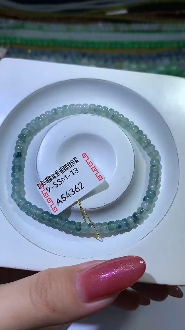 颈饰未镶嵌翡翠ZX018748