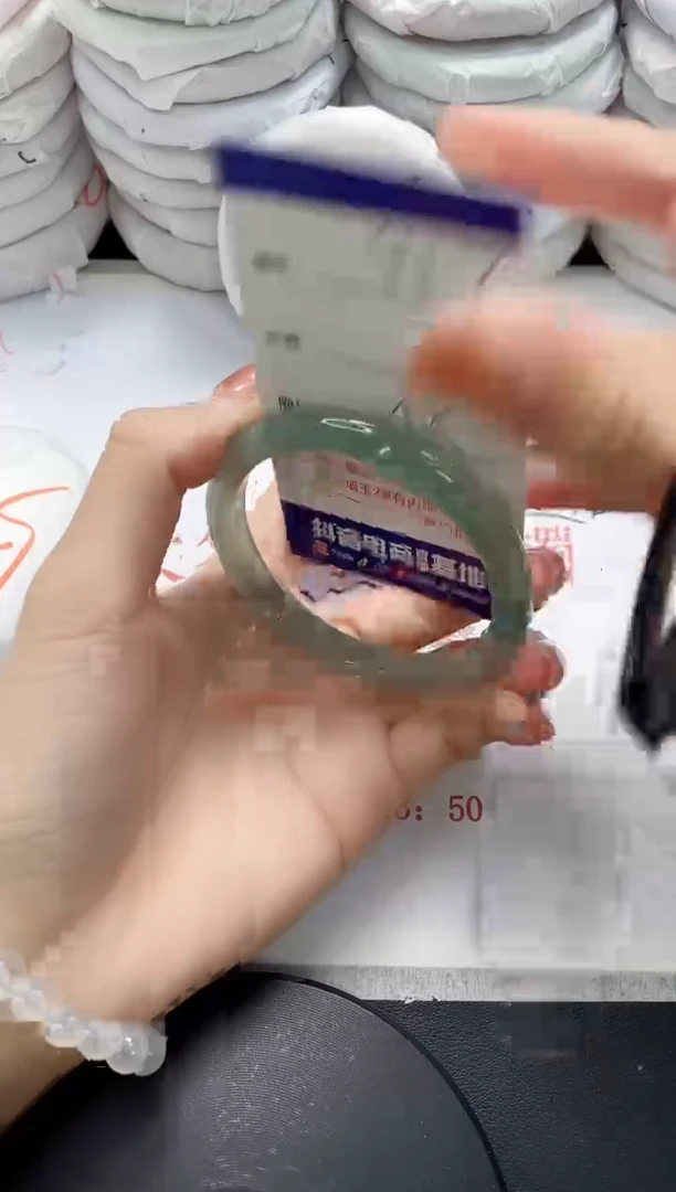 未镶嵌手镯玛瑙/玉髓417