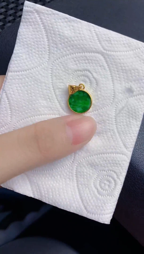 颈饰未镶嵌翡翠天然翡翠缅甸A货