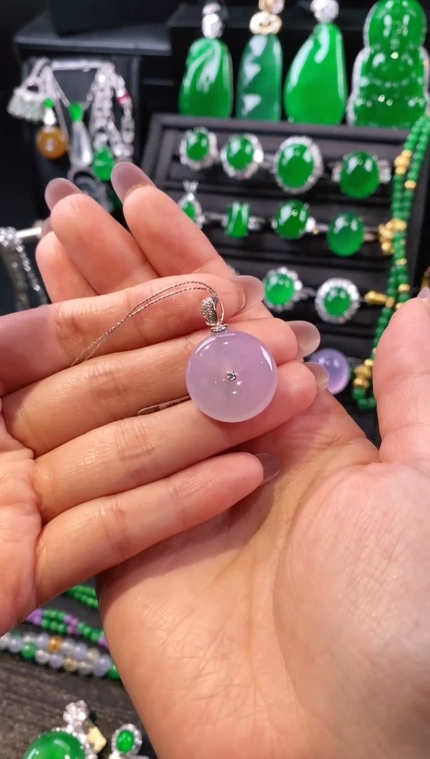 颈饰18K金镶嵌翡翠平安扣吊坠5232112