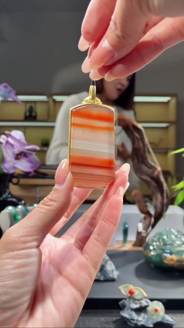 未镶嵌吊坠(不含链)玛瑙/玉髓无事牌（多样性发其一）