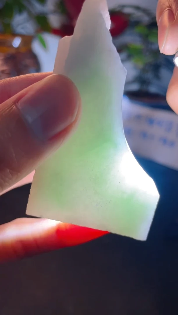 翡翠未镶嵌颈饰用****7翡翠