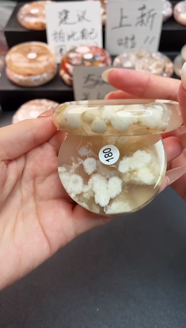 手镯玛瑙/玉髓未镶嵌石英质玉56圈(赠送镯心)圈口建议拍大