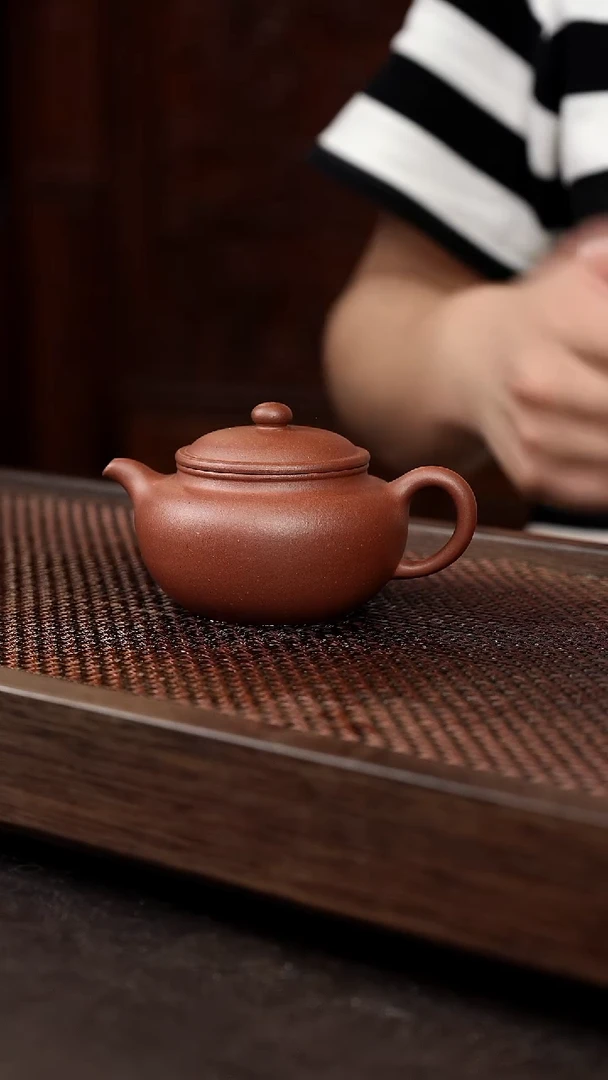 茶壶紫砂红皮龙永福莲子