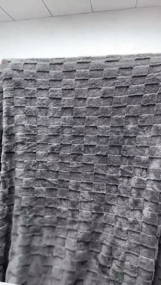 驯鹿毛2X2.3毯子