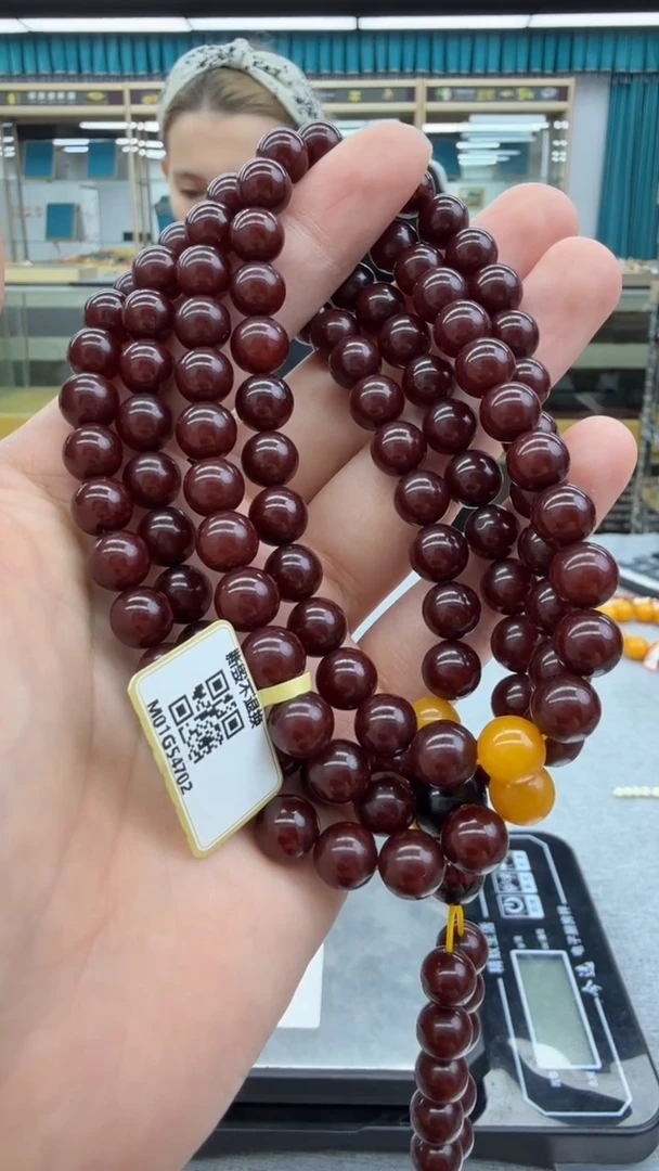 未镶嵌颈饰琥珀142秒拍号 假一罚三