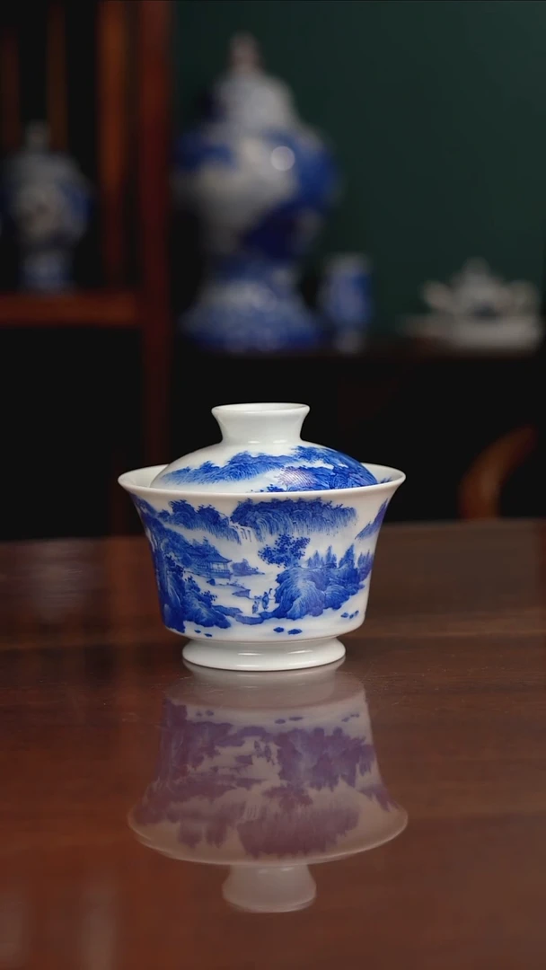 晓月窑青花山水盖碗