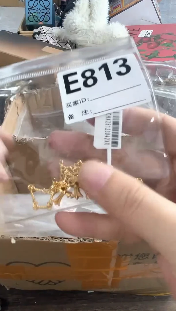 【闪购商品】E813 ++00000000000