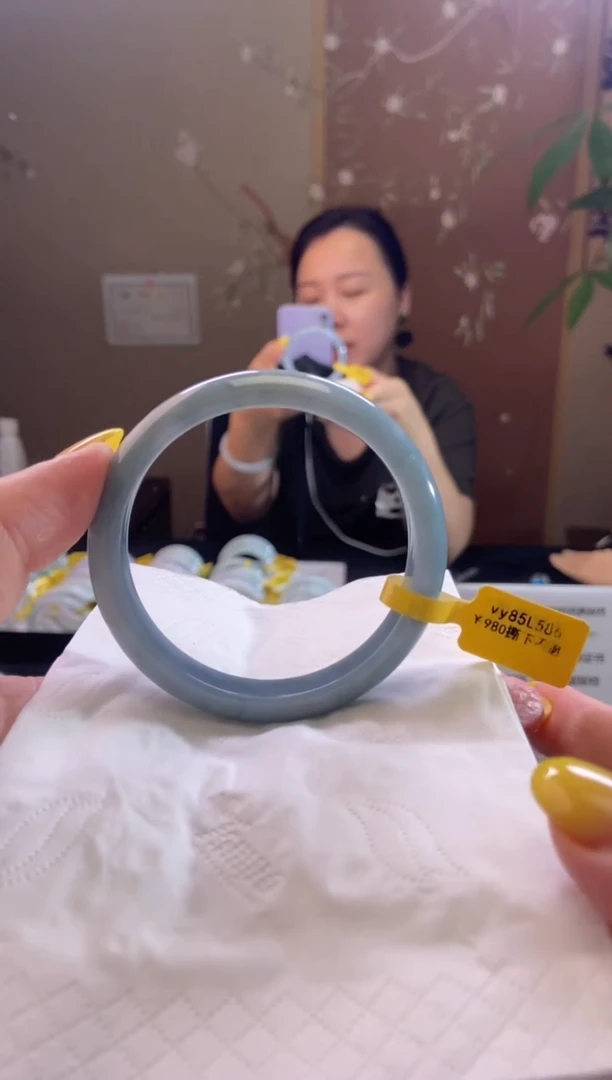 未镶嵌手镯翡翠58.6圈口d