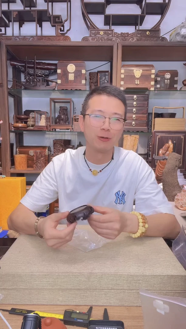 乌木类书架918大叶紫檀整木如意花5公分底座 库存