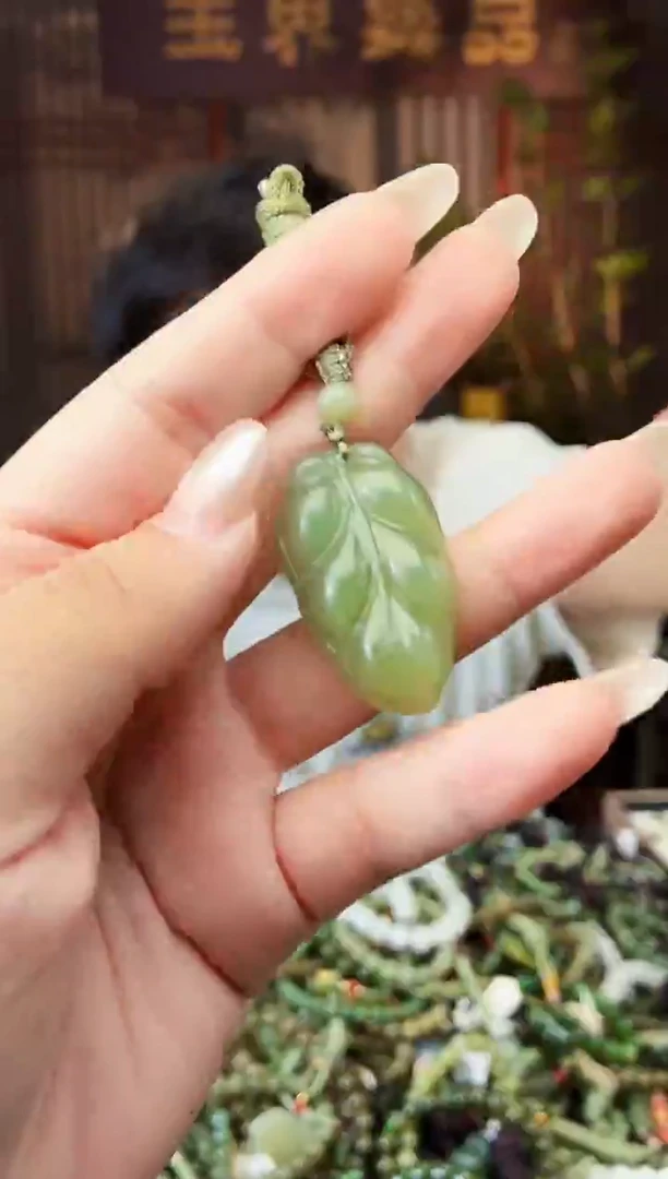 颈饰未镶嵌和田玉多样性发货拍一发一