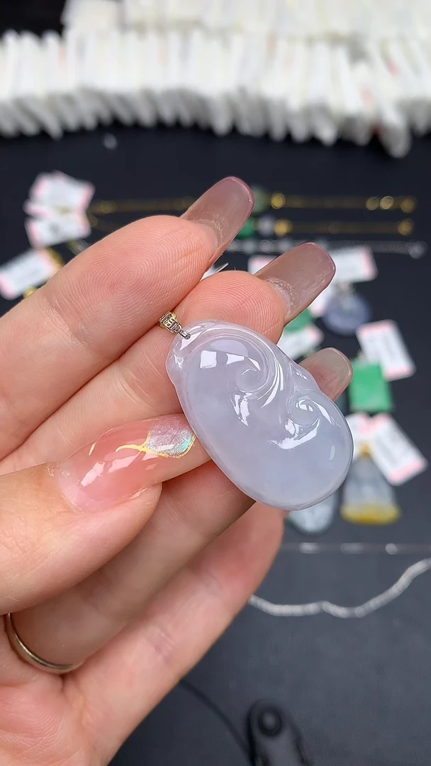 翡翠18K金镶嵌吊坠(不含链)MS193736